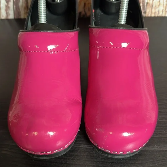 Sanita Patent Leather Clogs Womens Sz EU 38 - Picture 4 of 9